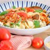 Vegan pasta met verse paddenstoelen-tomatensaus