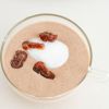 Kruidige dadelsmoothie met kokos