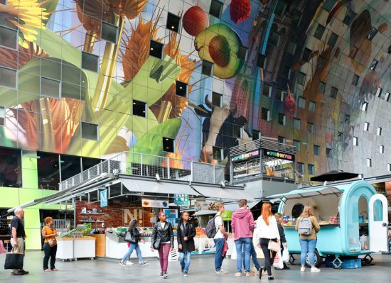 De Markthal, een van de bezienswaardigheden in Rotterdam, stedentrip otterdam, 