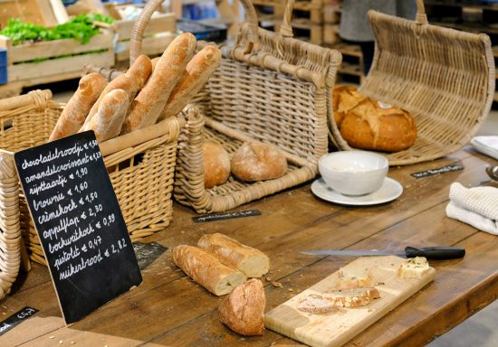 Vers biologisch brood bij BE O Versmarkt in Gent. Gent, Belgie, stedentrip, weekendje weg, vegan, vegetarisch, restaurants, tips, veggie hoofdstad