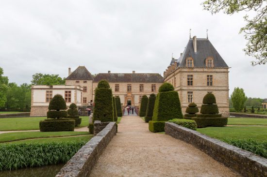 Het kasteel van Cormatin, tijd om even van de fiets te stappen, Fietsen in de Bourgogne, Frankrijk