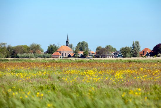 Het dorpje Graft in Noor-Holland. boottocht Eilandspolder, Noord-Holland, Nederland, varen, boottoer, excursie, boot