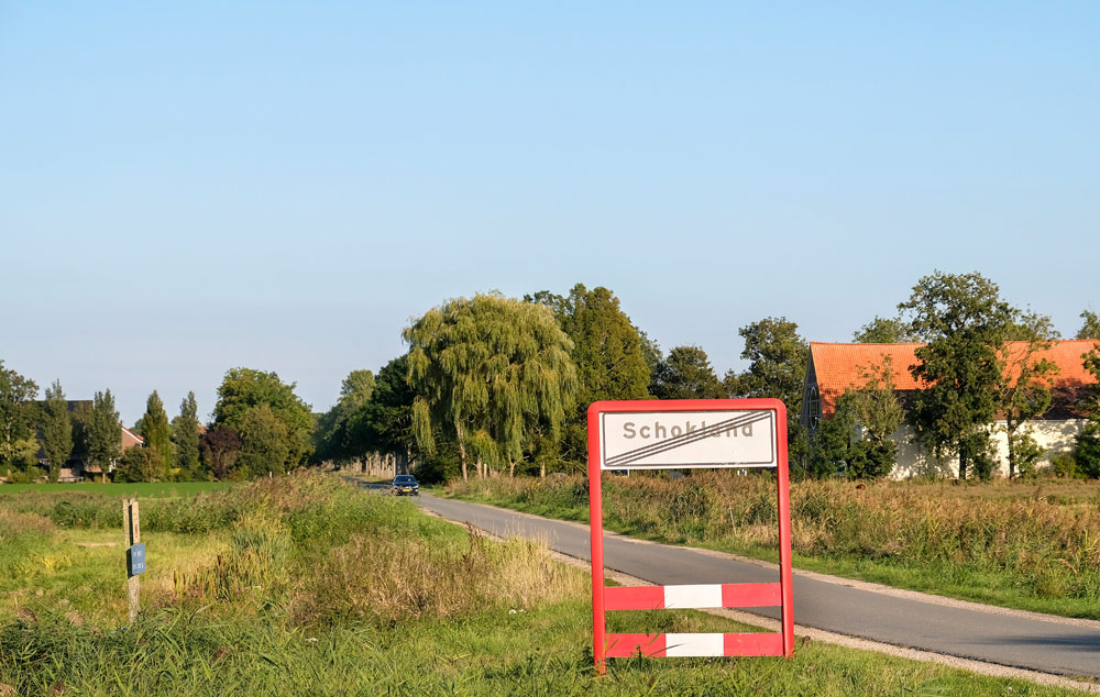 Schokland, het voormalige eiland ligt nu ingepolderd in de Noordoostpolder. Wandelen in Flevoland