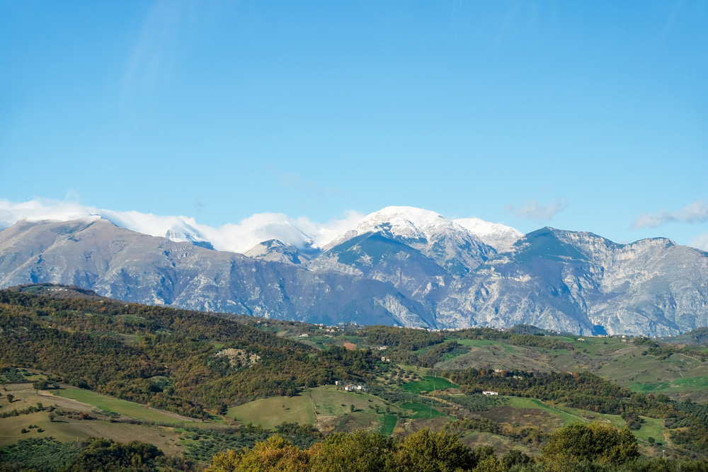 's Zomers wandelen in de bergen, 's winters kun je wintersporten.. Molise, Italie, duurzame rondreis in een ontontdekte regio. Moleasy