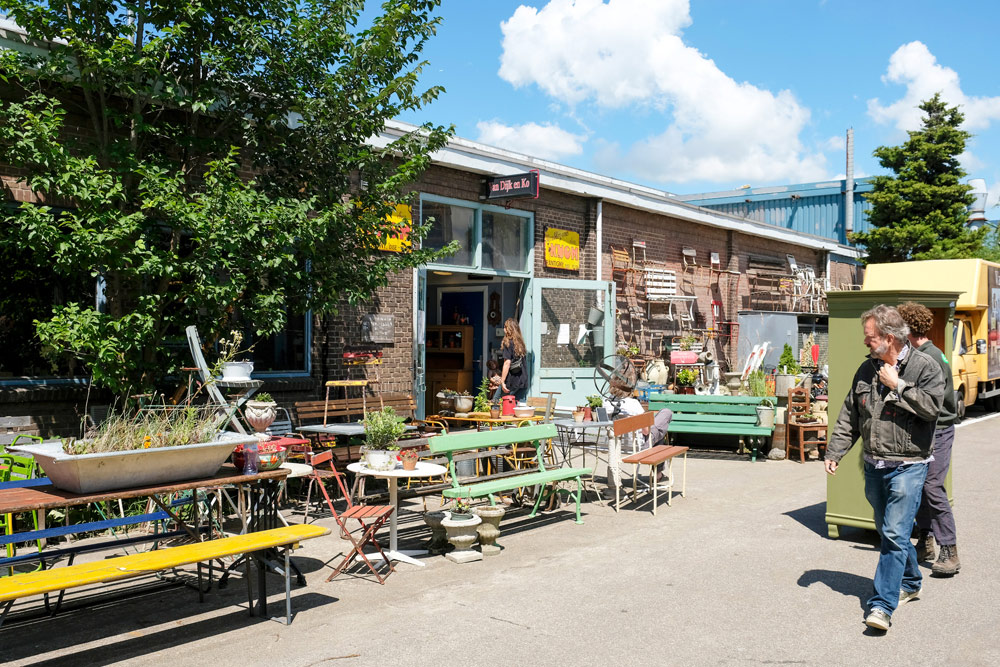 Sla je vintage slag bij dit fijne adresje in Amsterdam-Noord. Wandelroute Amsterdam-Noord, wandelen, duurzaam